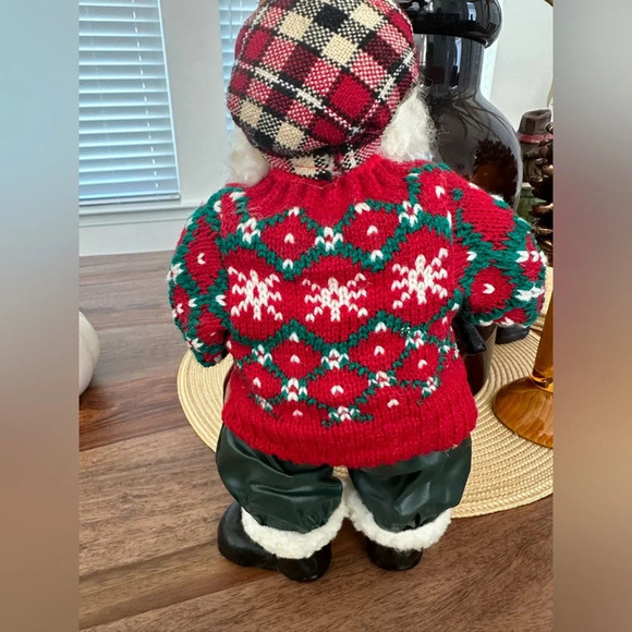 Vintage GOLFING SANTA CLAUS
Figurine 10" Tall Christmas
Decor - Picture 4 of 4